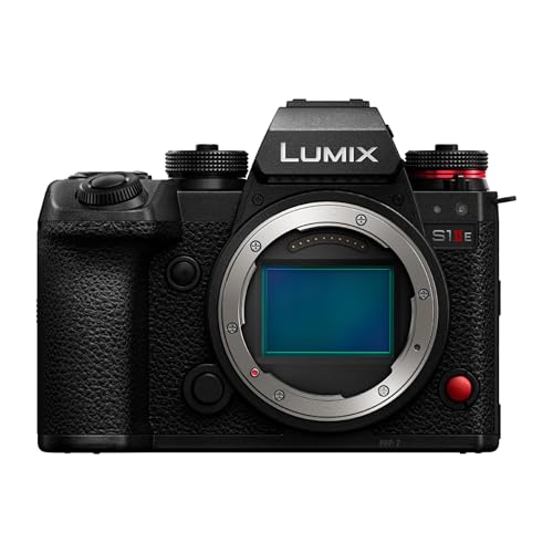 Panasonic Lumix S1IIE Full Frame 6K, 24MP, Cs4K 60p